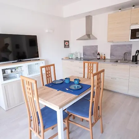 Apartmán Aurorapartment All'eur *